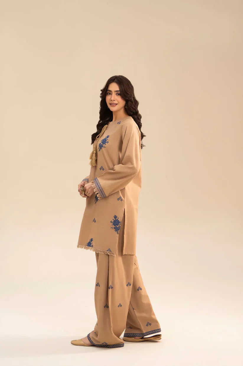REEZA LAWN SET( FARSHI SHALWAR )