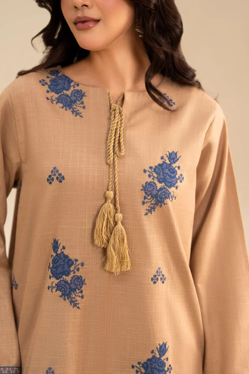 REEZA LAWN SET( FARSHI SHALWAR )