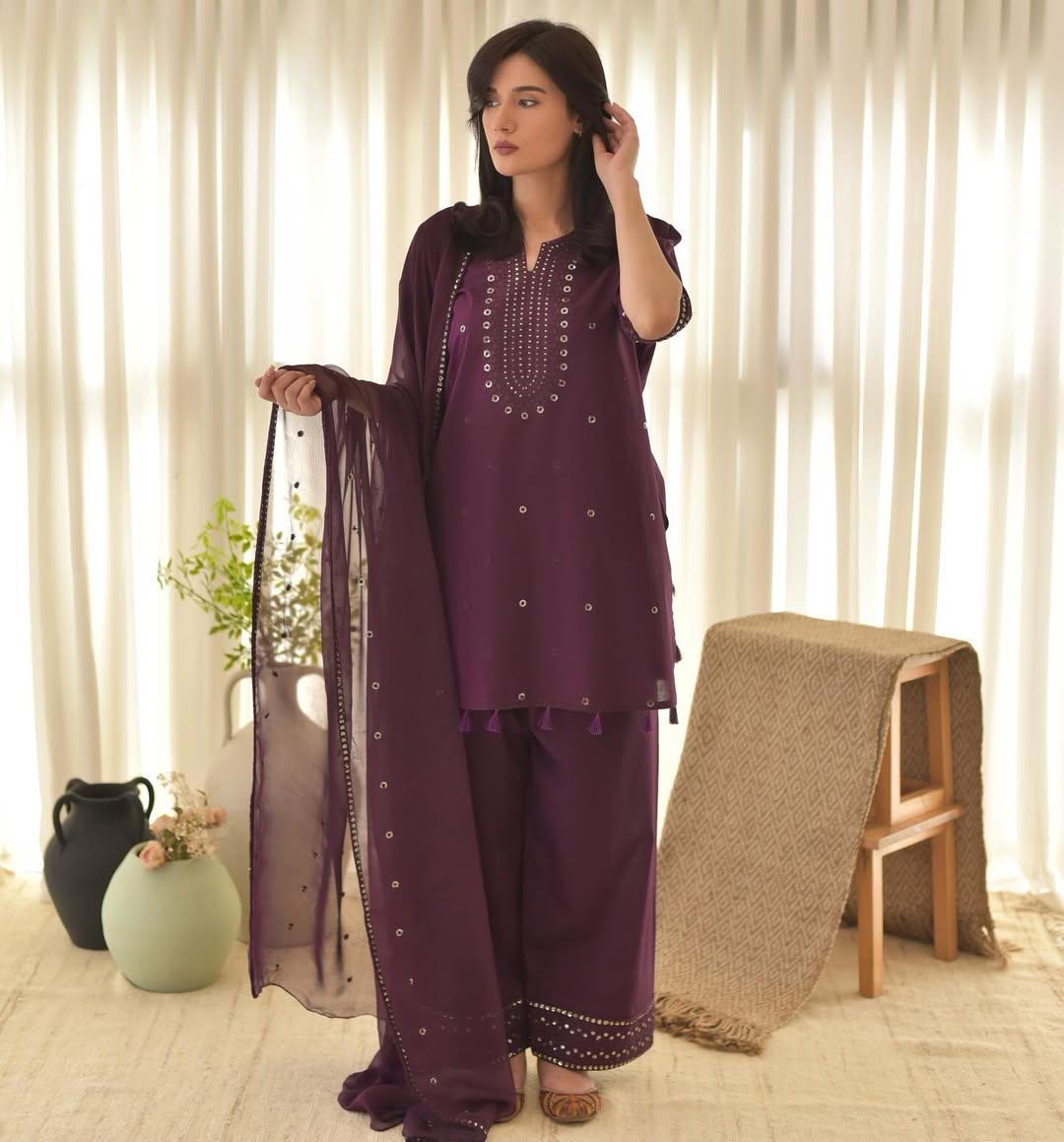 EID SPCIAL PURPLE AURA LAWN 3PC