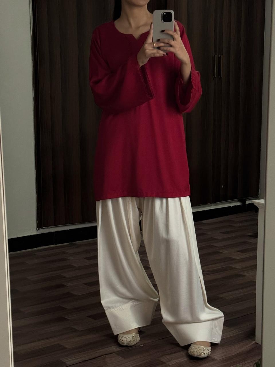 MEHROON / WHITE SET ( FARSHI SHALWAR )