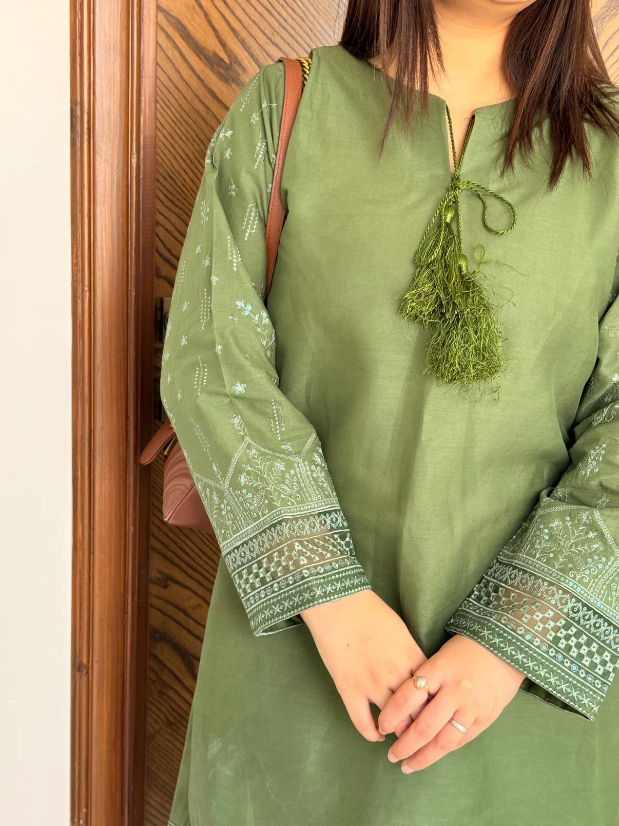 GREEN MINSHA 2PC ( FARSHI SHALWAR)
