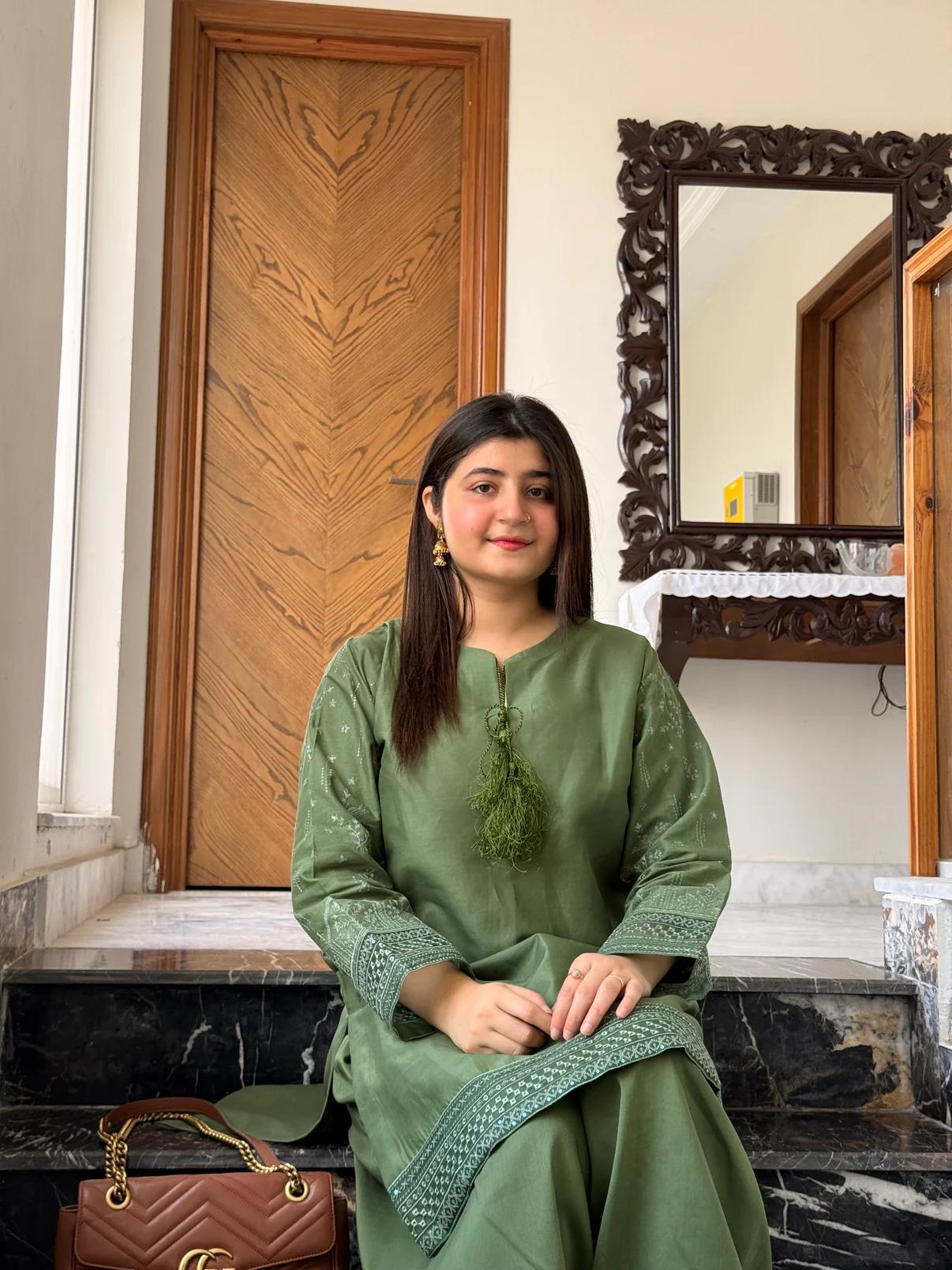 GREEN MINSHA 2PC ( FARSHI SHALWAR)